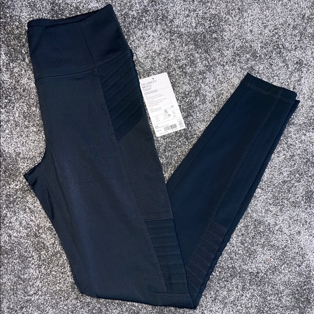 Athleta Delancey Moto Tight Women’s Size Small Tall_NWT